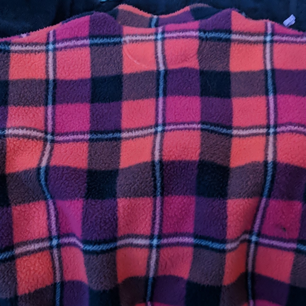 Crew neck - Picture 2 of 4